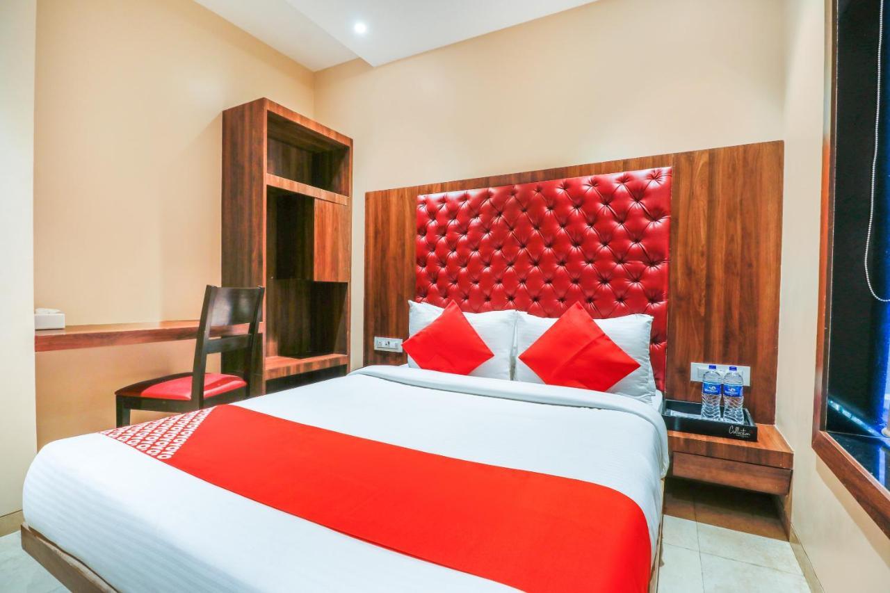 Oyo 70475 Hotel Sea Breeze 뭄바이 외부 사진